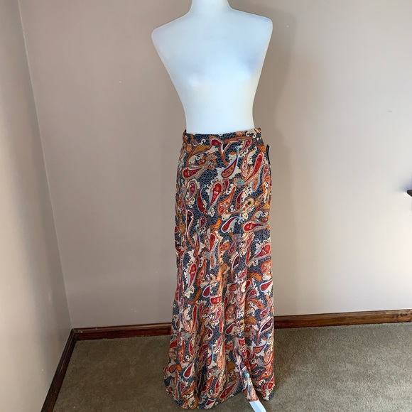 Patterned Maxi Skirt NWT SOLD - Picture 5 of 5